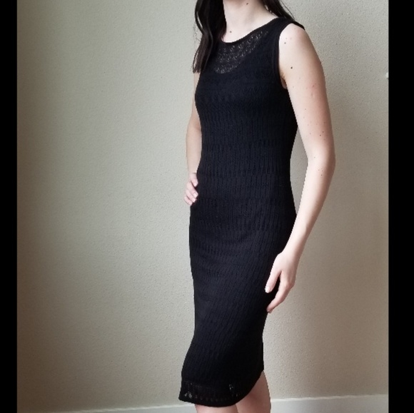 Lace Dress - Picture 2 of 7